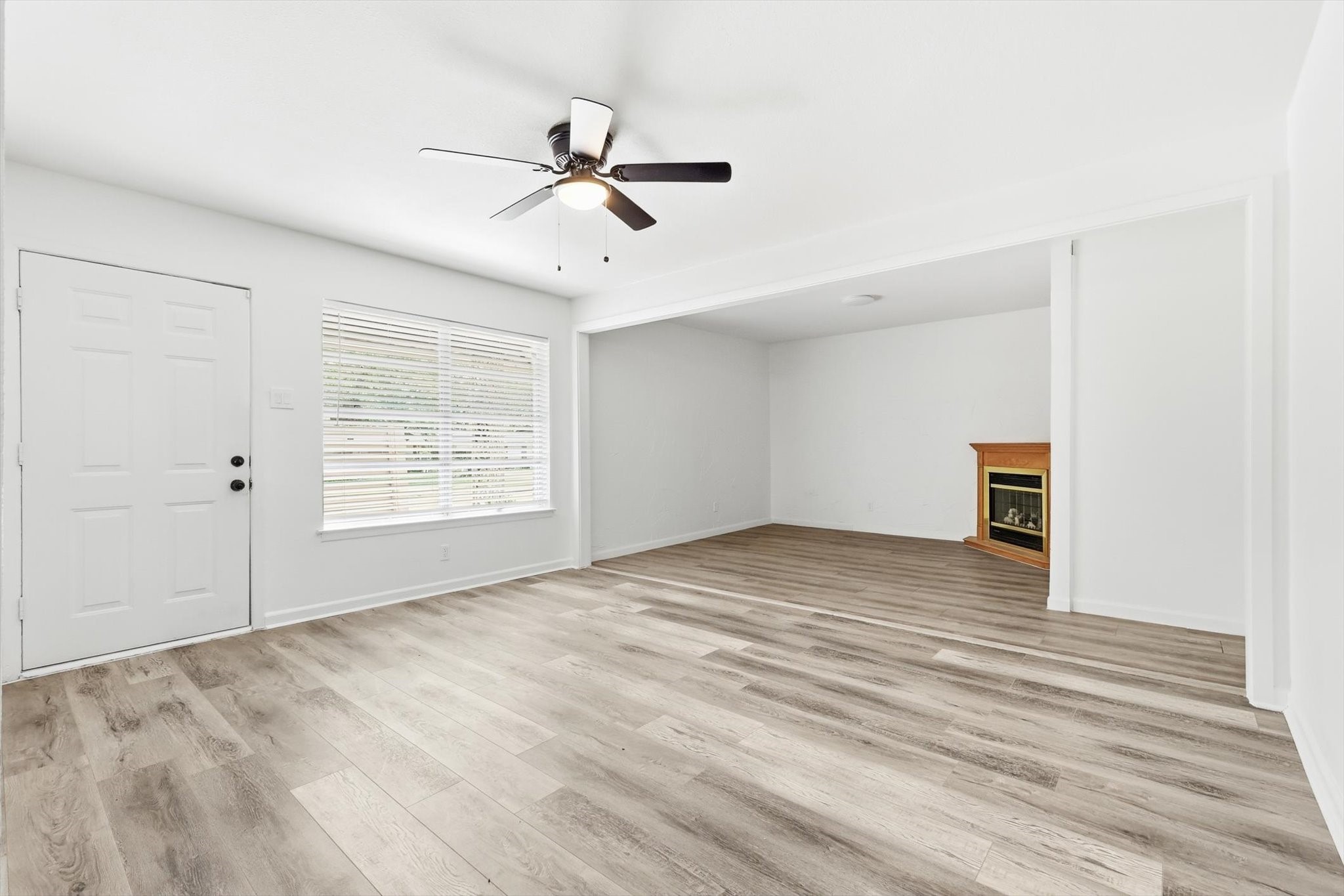 2649 Hillsboro Avenue Dallas TX 75228