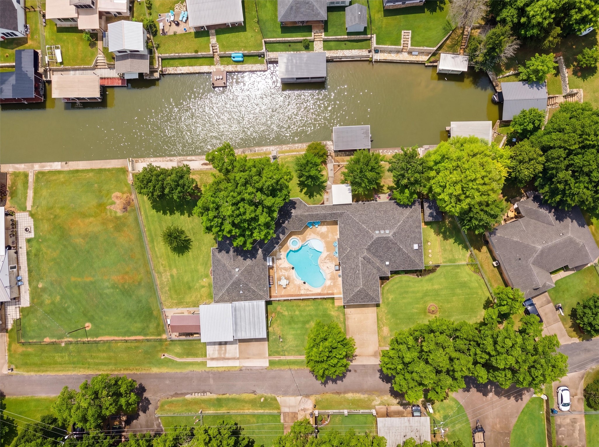 412 Mercury Court Granbury TX 76049
