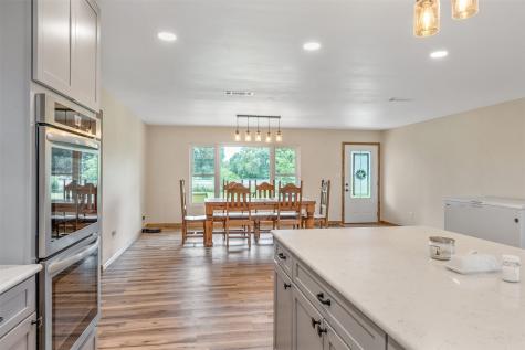 7037 E U.s. Highway 80 Hawkins TX 75765