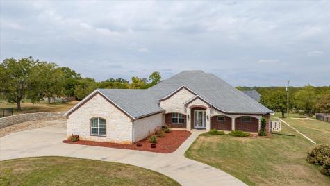 6502 Pinehurst Drive Granbury TX 76049