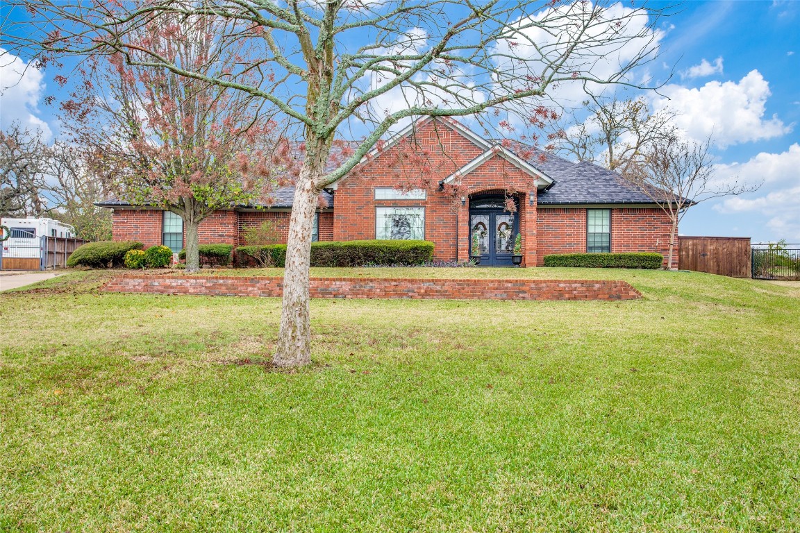 2604 S Chase Court Burleson TX 76028