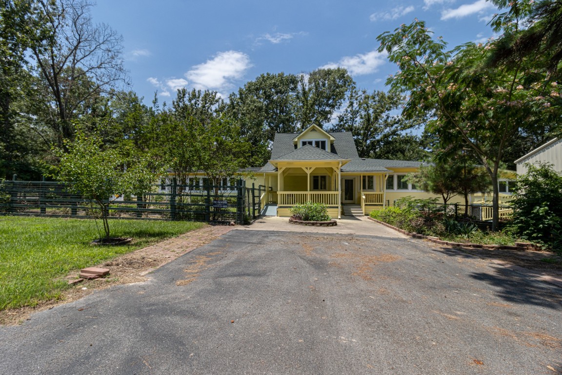 410 Vz County Road 4903 Ben Wheeler TX 75754