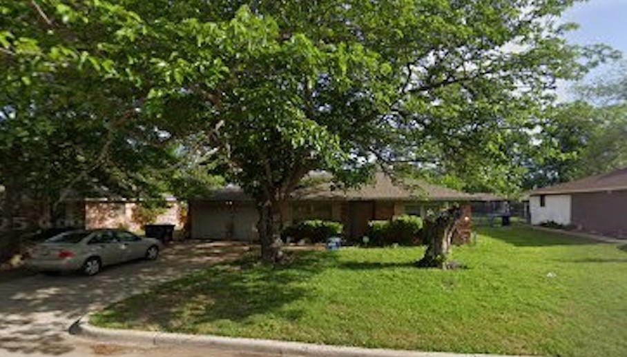 340 Natchez Trace Fort Worth TX 76134