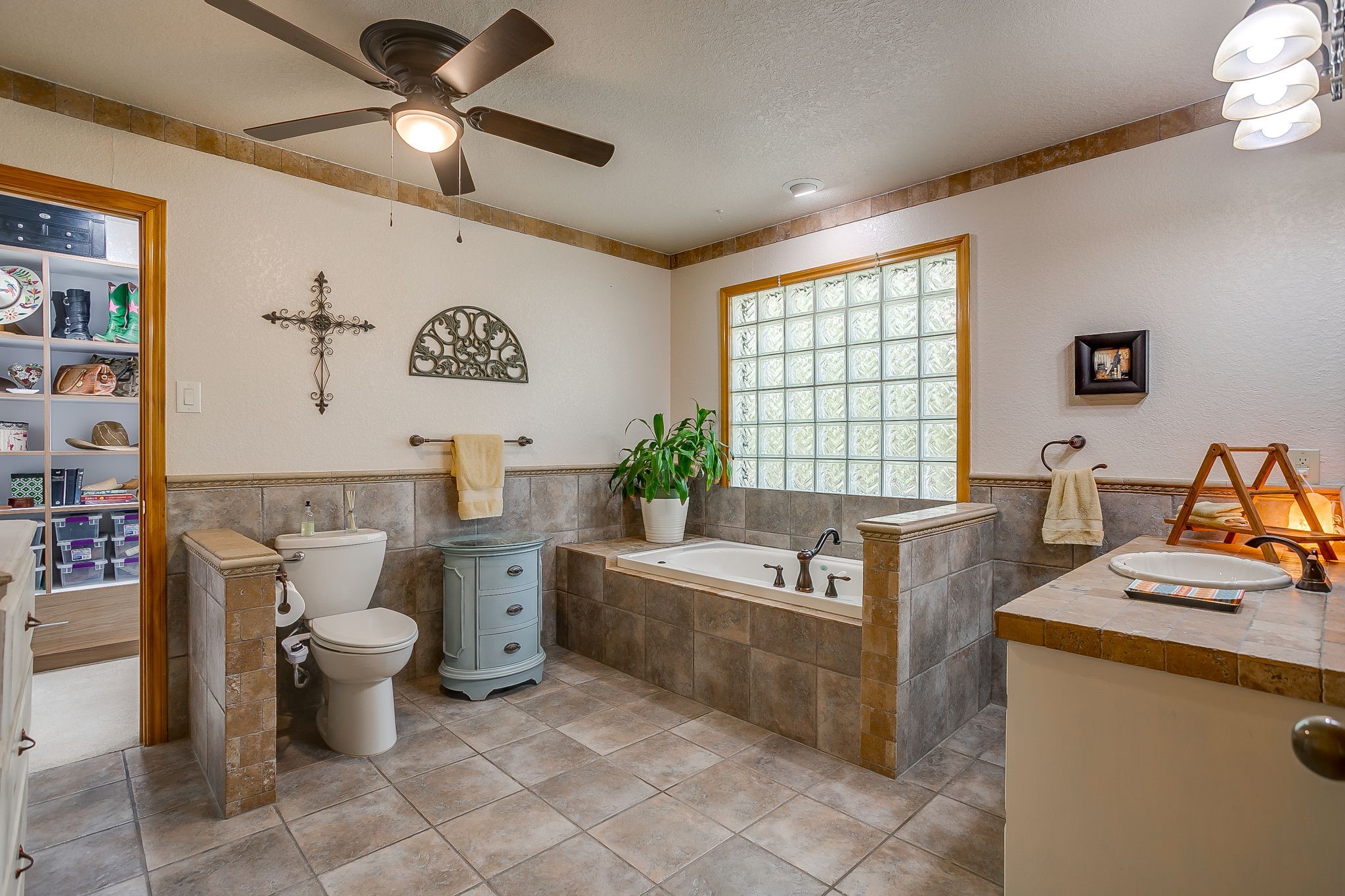 292 Pam Drive Chico TX 76431