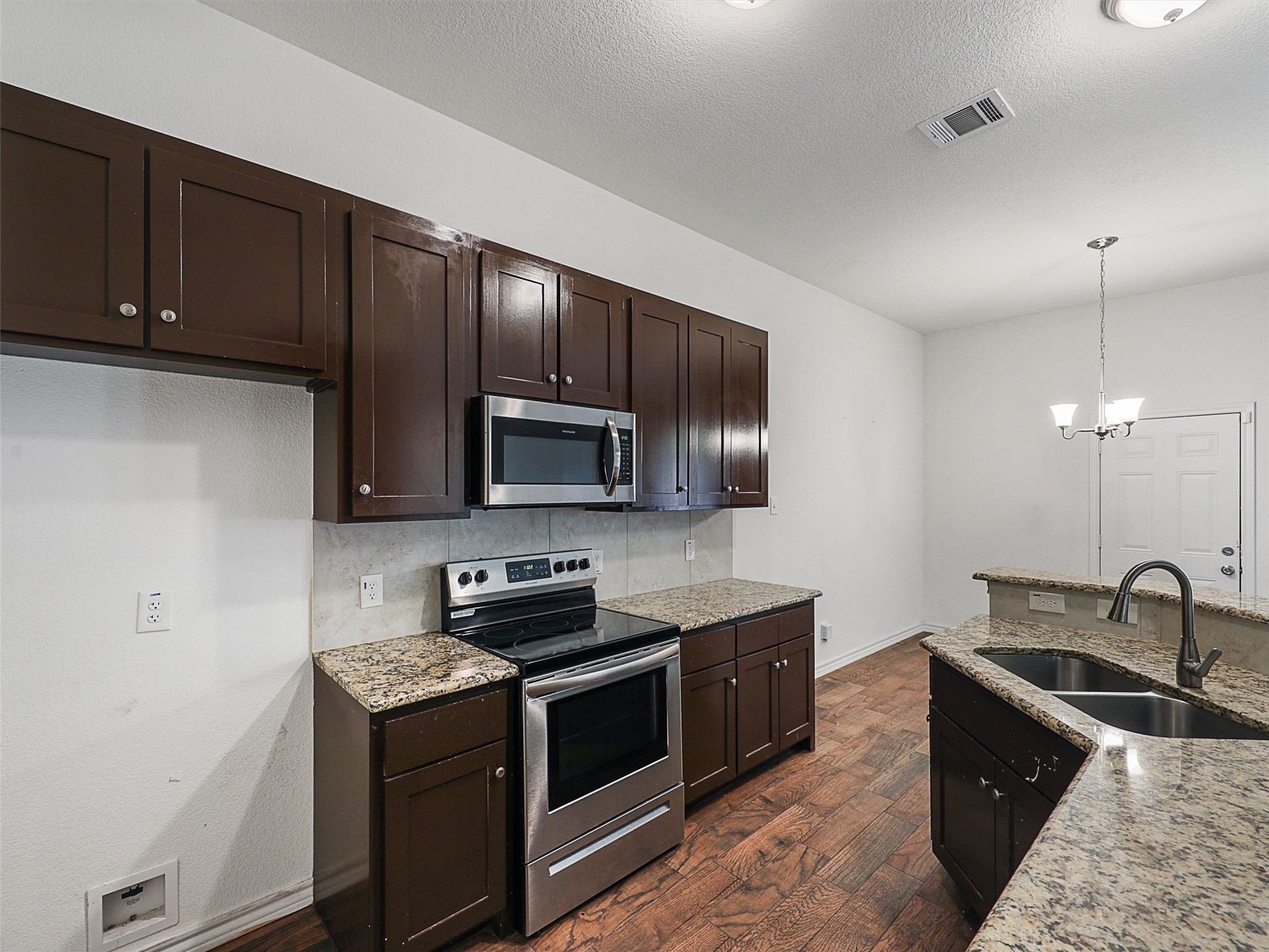 3101 Eastcrest Court Fort Worth TX 76105