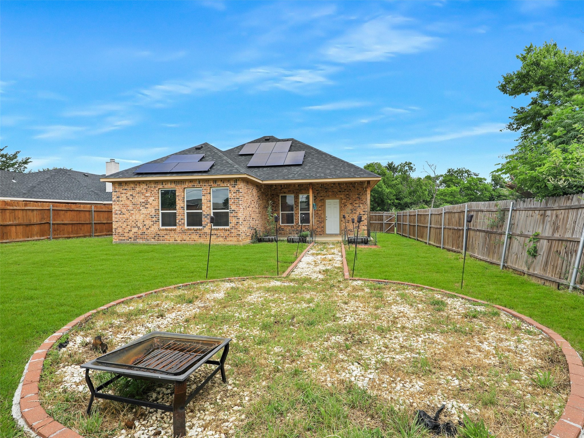 3101 Eastcrest Court Fort Worth TX 76105