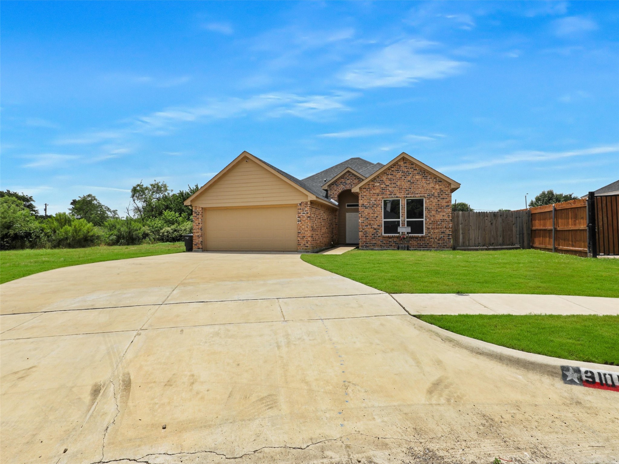 3101 Eastcrest Court Fort Worth TX 76105
