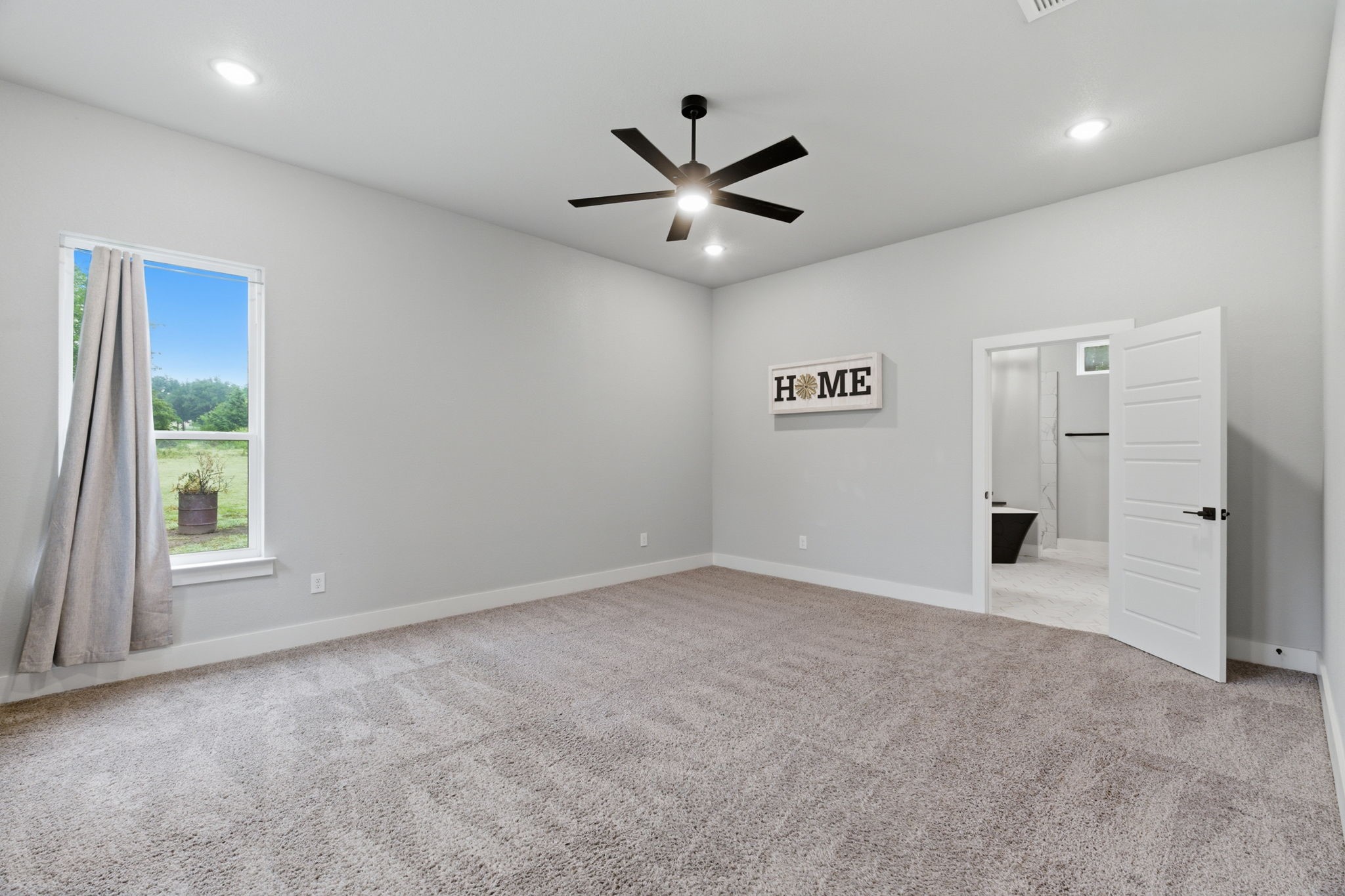 205 Deer Glade Court Azle TX 76020