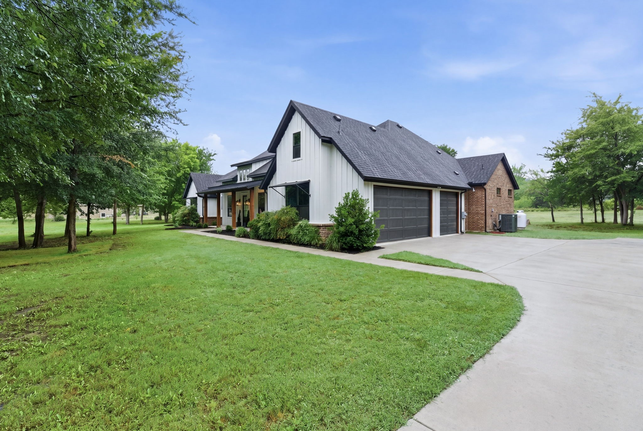 205 Deer Glade Court Azle TX 76020