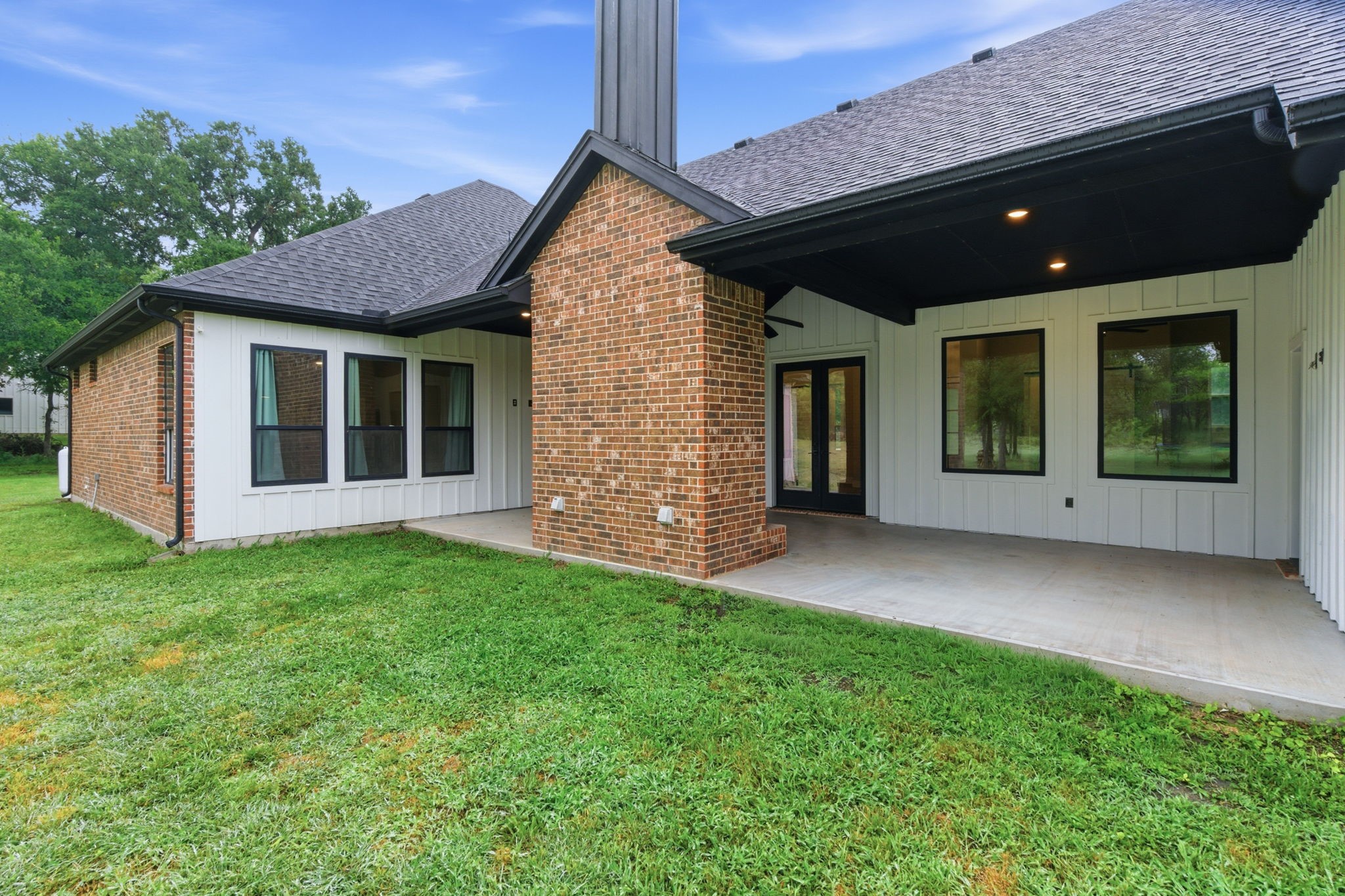 205 Deer Glade Court Azle TX 76020