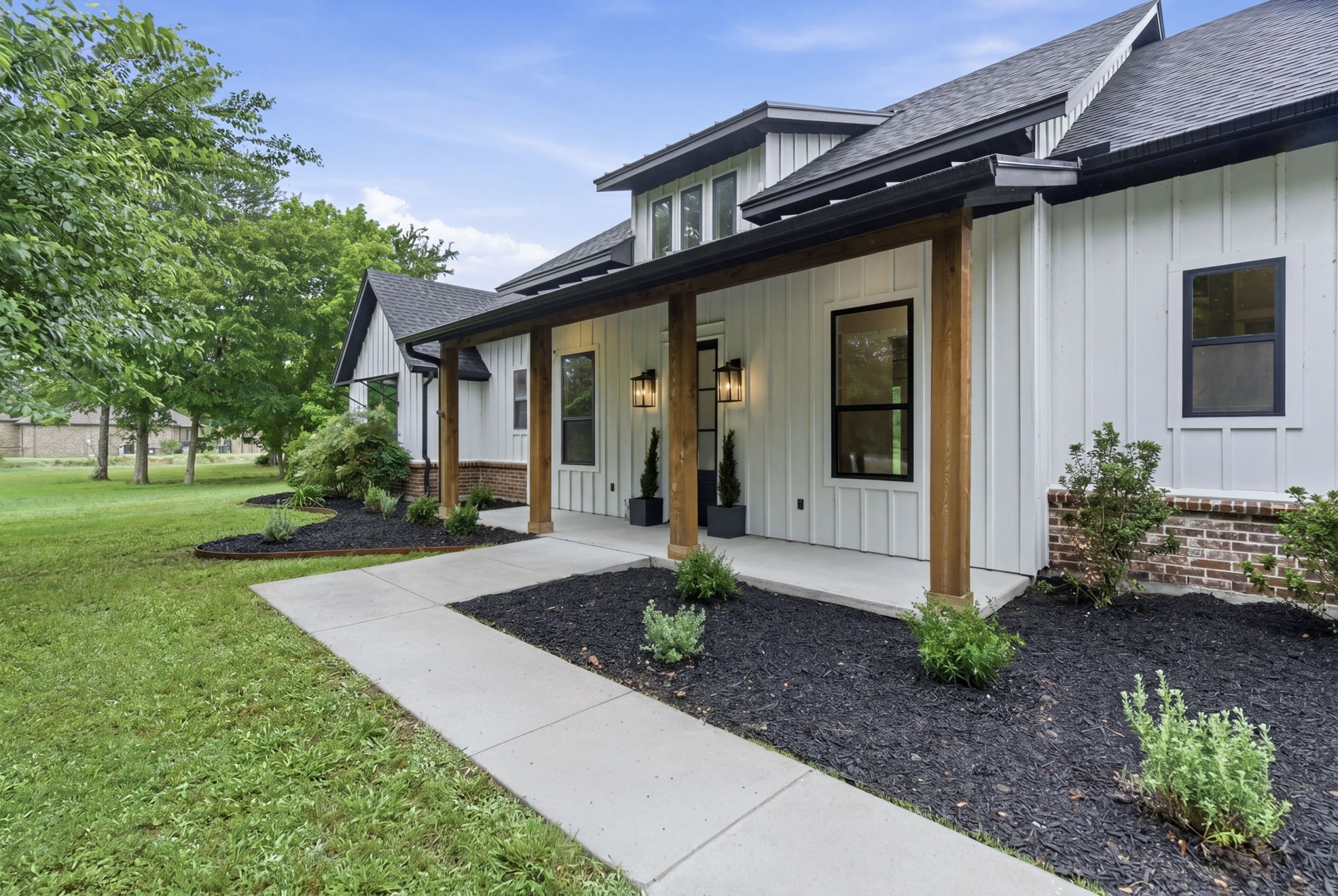 205 Deer Glade Court Azle TX 76020