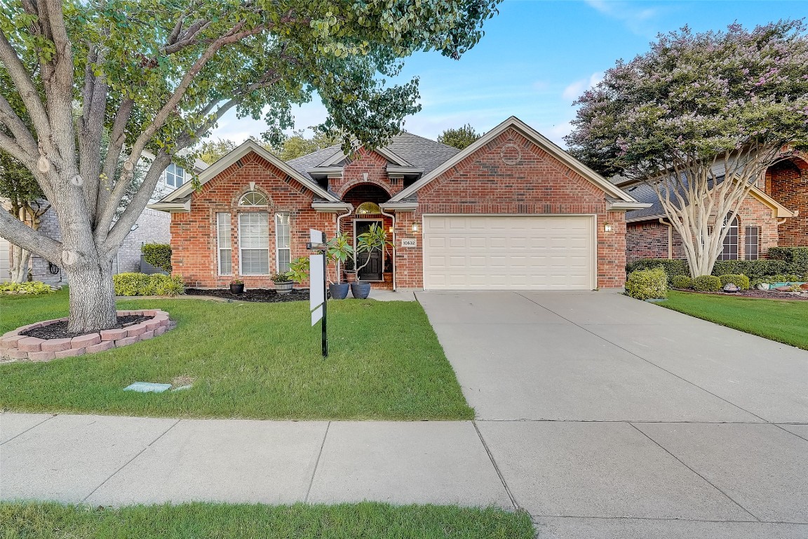 10532 Stoneside Trail Fort Worth TX 76244