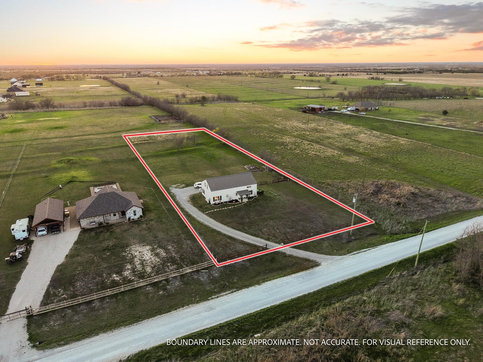 5828 County Road 1093 Celeste TX 75423