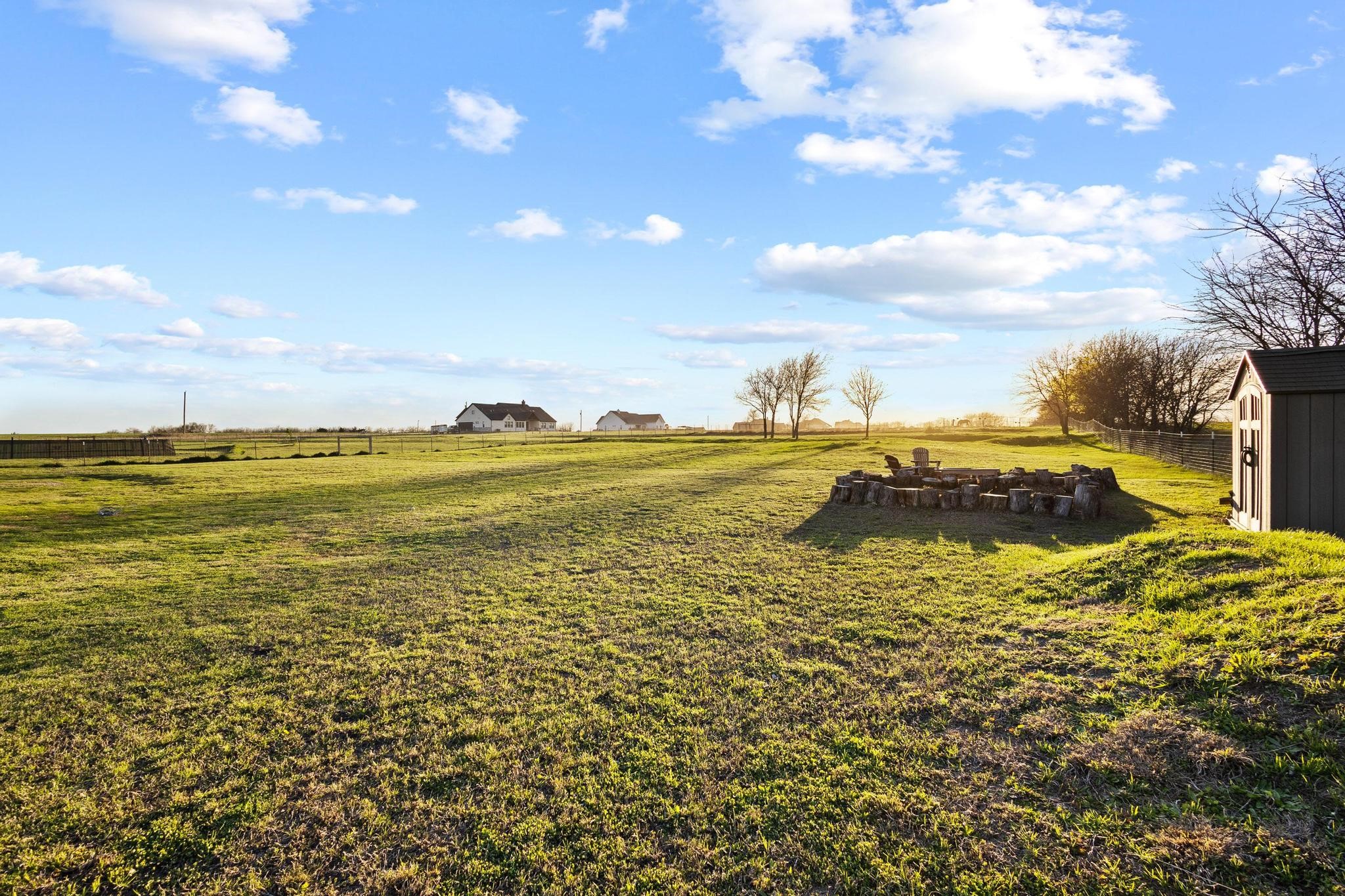 5828 County Road 1093 Celeste TX 75423