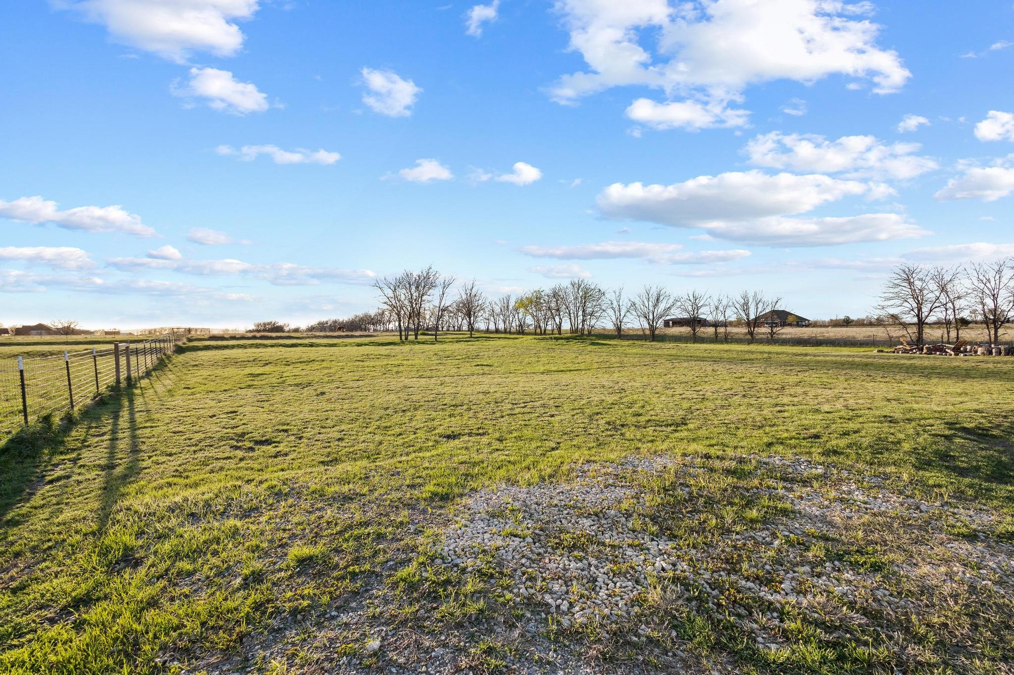 5828 County Road 1093 Celeste TX 75423