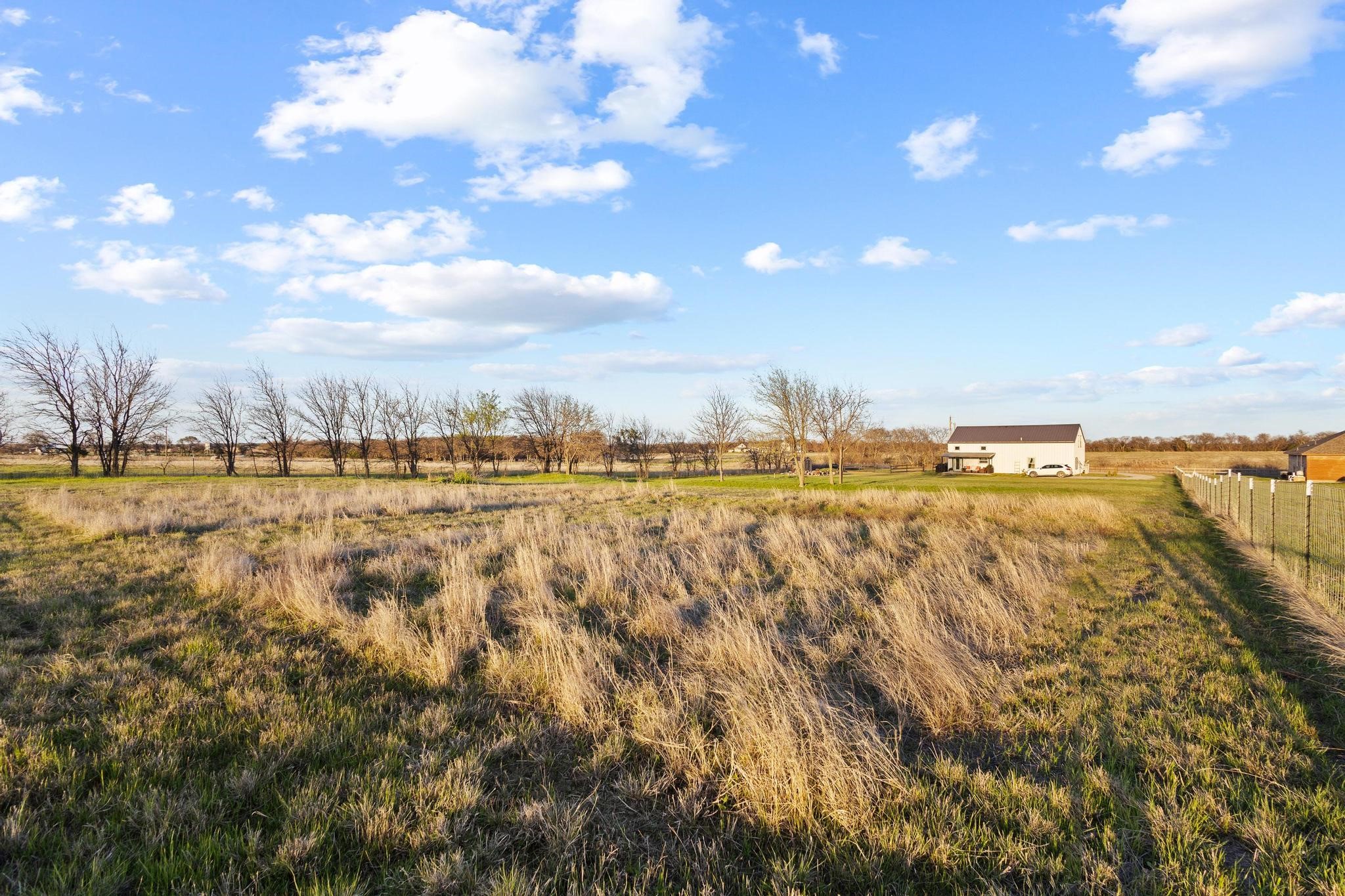 5828 County Road 1093 Celeste TX 75423