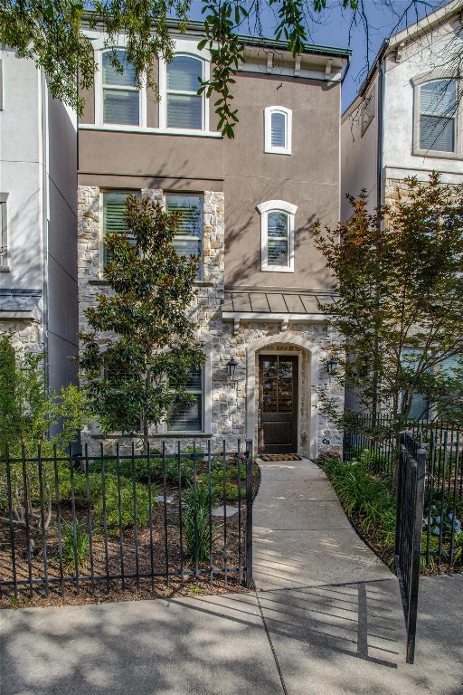 2726 Edmonds Drive Dallas TX 75219
