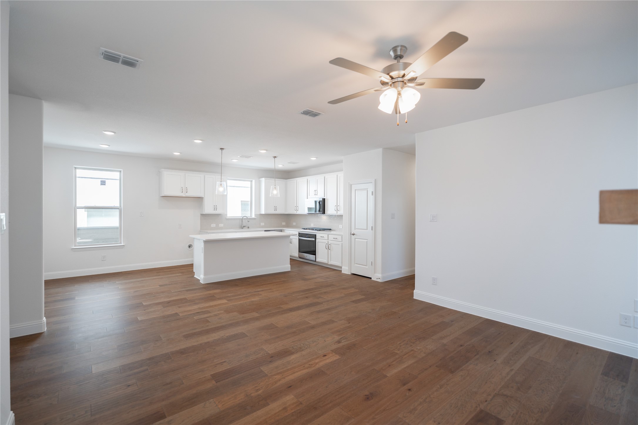 8724 Treeline Parkway Justin TX 76247
