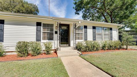 1308 Ficklin Avenue Corsicana TX 75110
