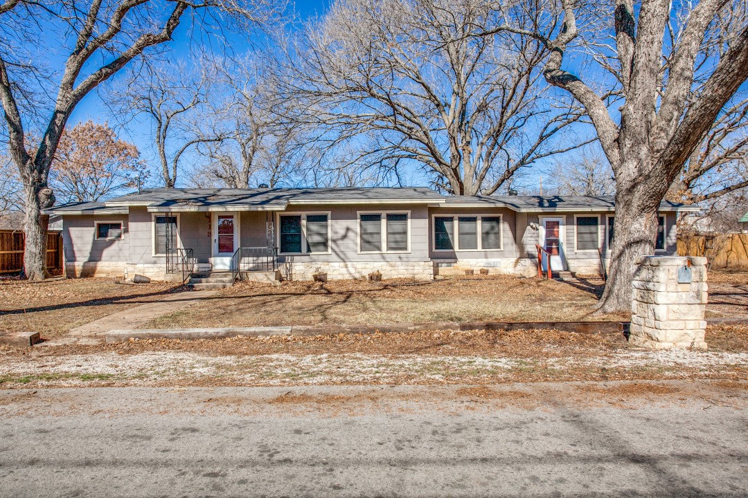113 W Avenue I Midlothian TX 76065