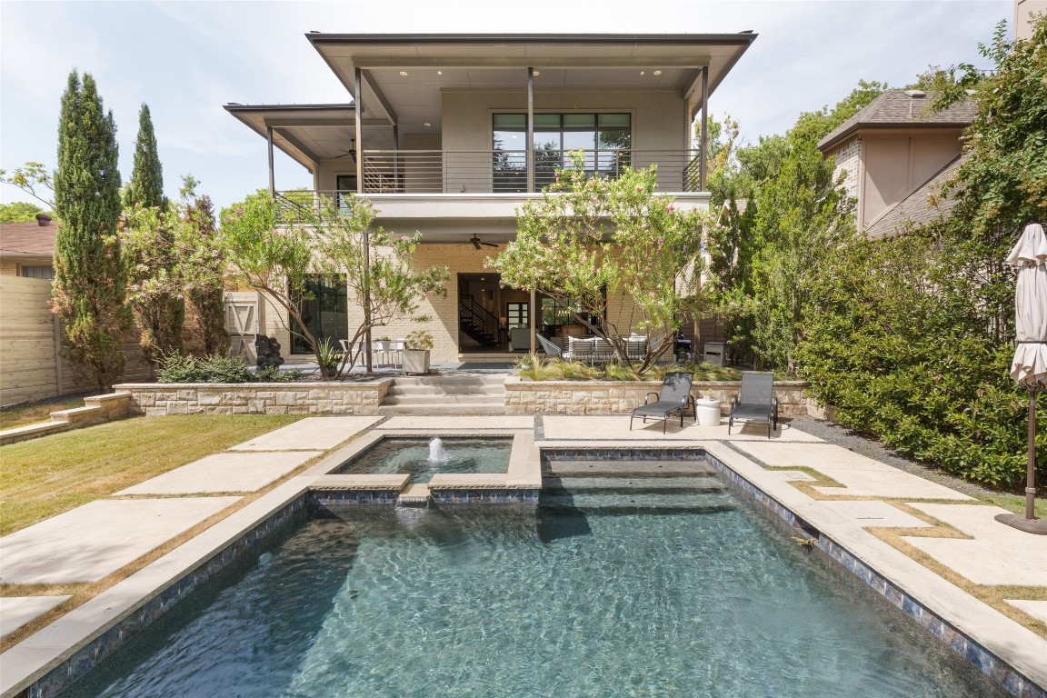 6854 La Vista Drive Dallas TX 75214