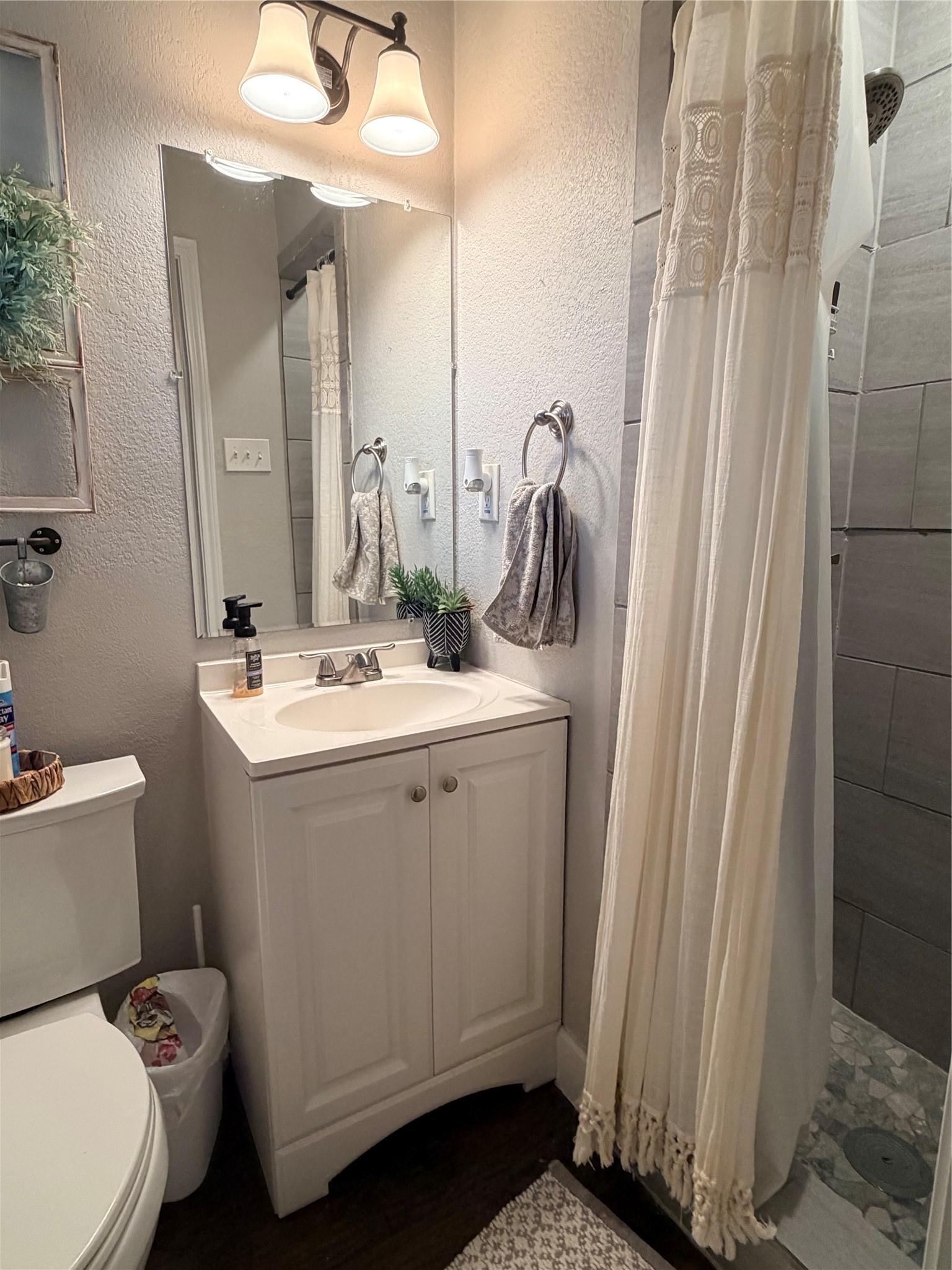 700 N Spears Street Alvarado TX 76009