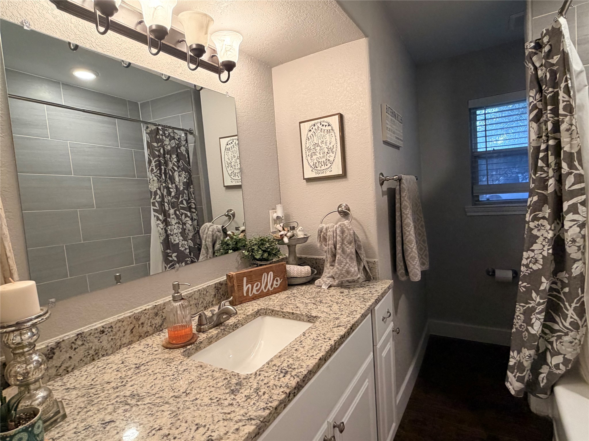 700 N Spears Street Alvarado TX 76009