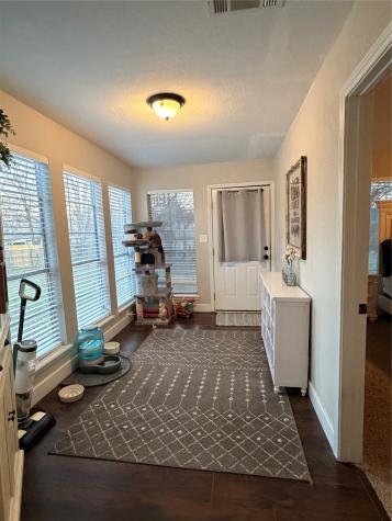 700 N Spears Street Alvarado TX 76009