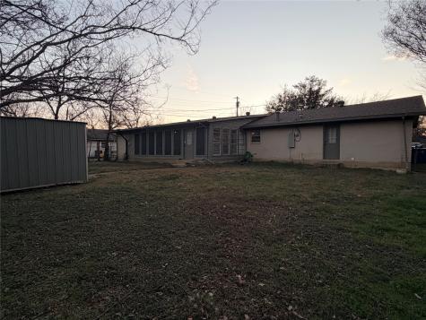 700 N Spears Street Alvarado TX 76009