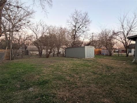 700 N Spears Street Alvarado TX 76009