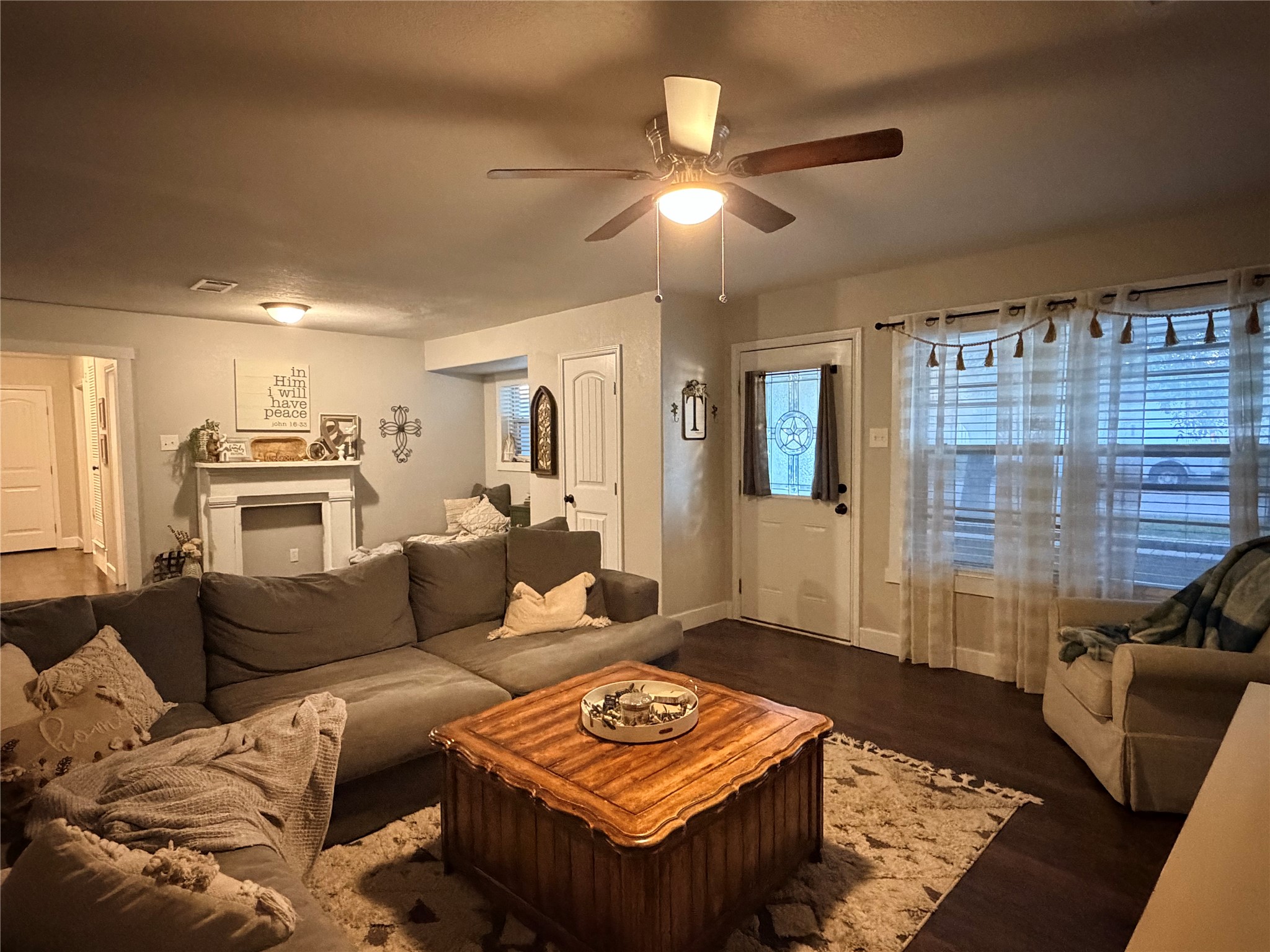 700 N Spears Street Alvarado TX 76009