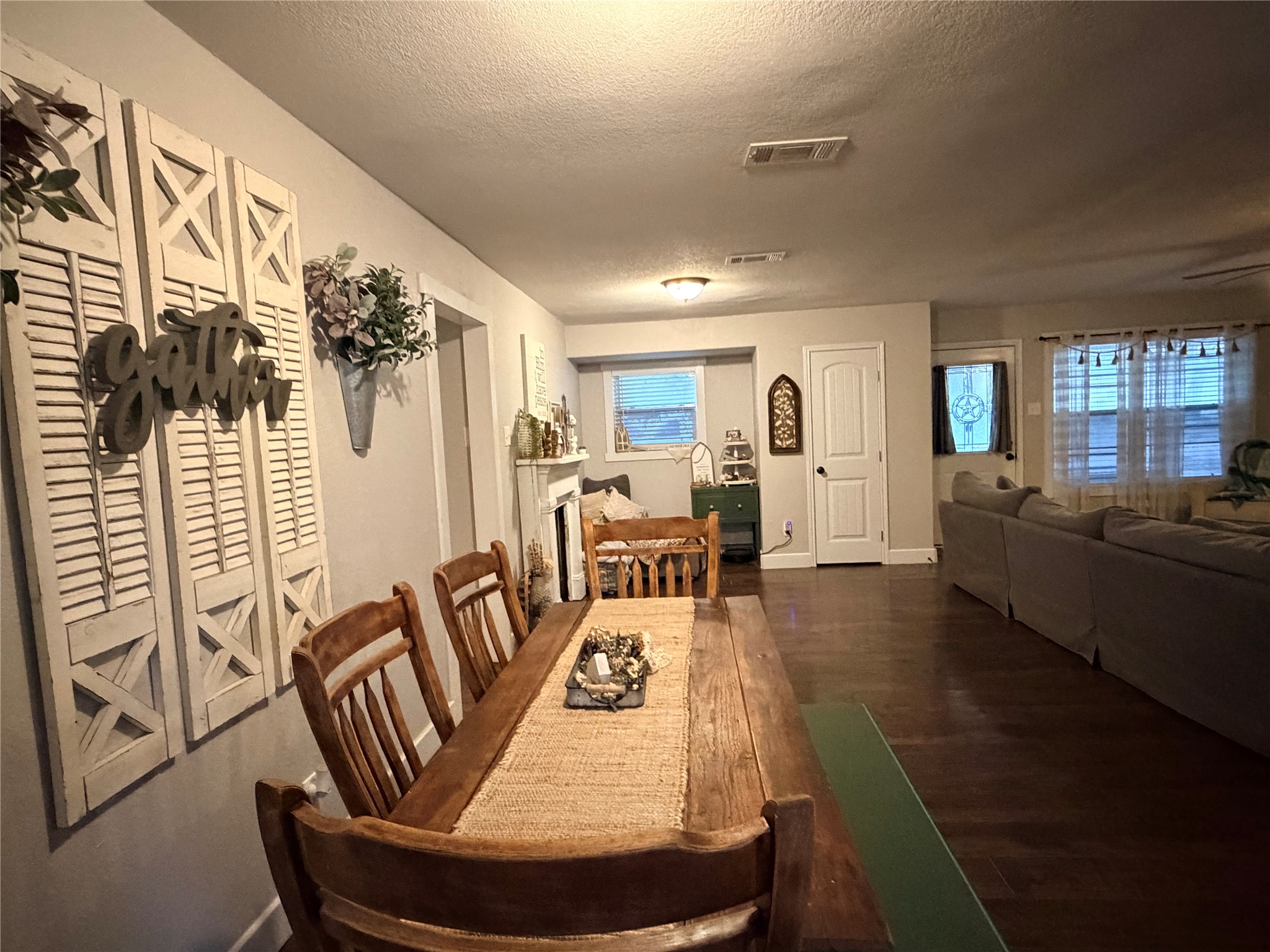 700 N Spears Street Alvarado TX 76009