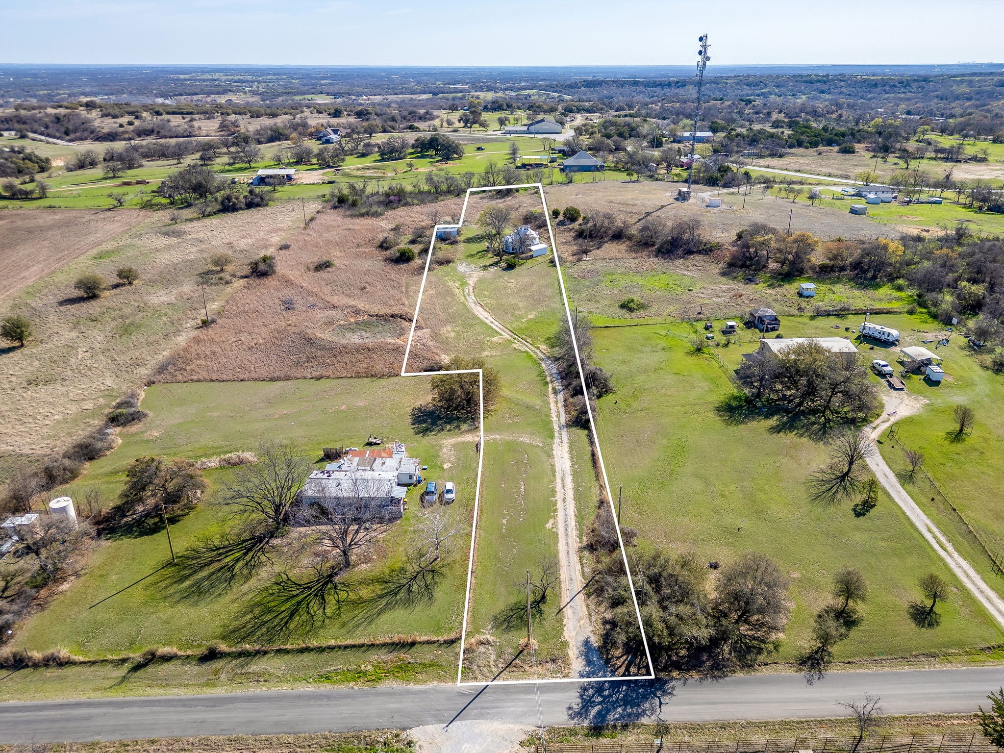 320 Windy Hill Lane Springtown TX 76082