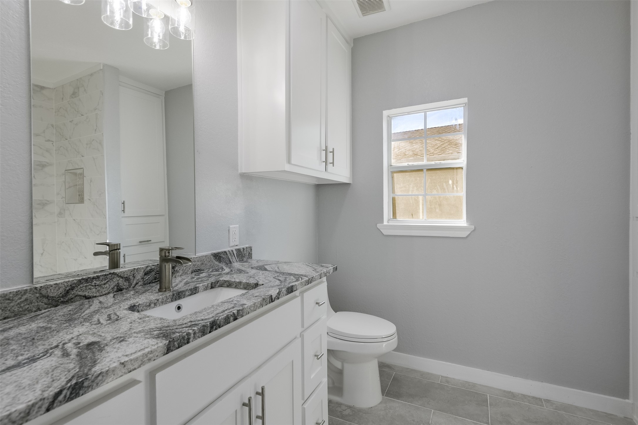 1507 N Preston Street Ennis TX 75119
