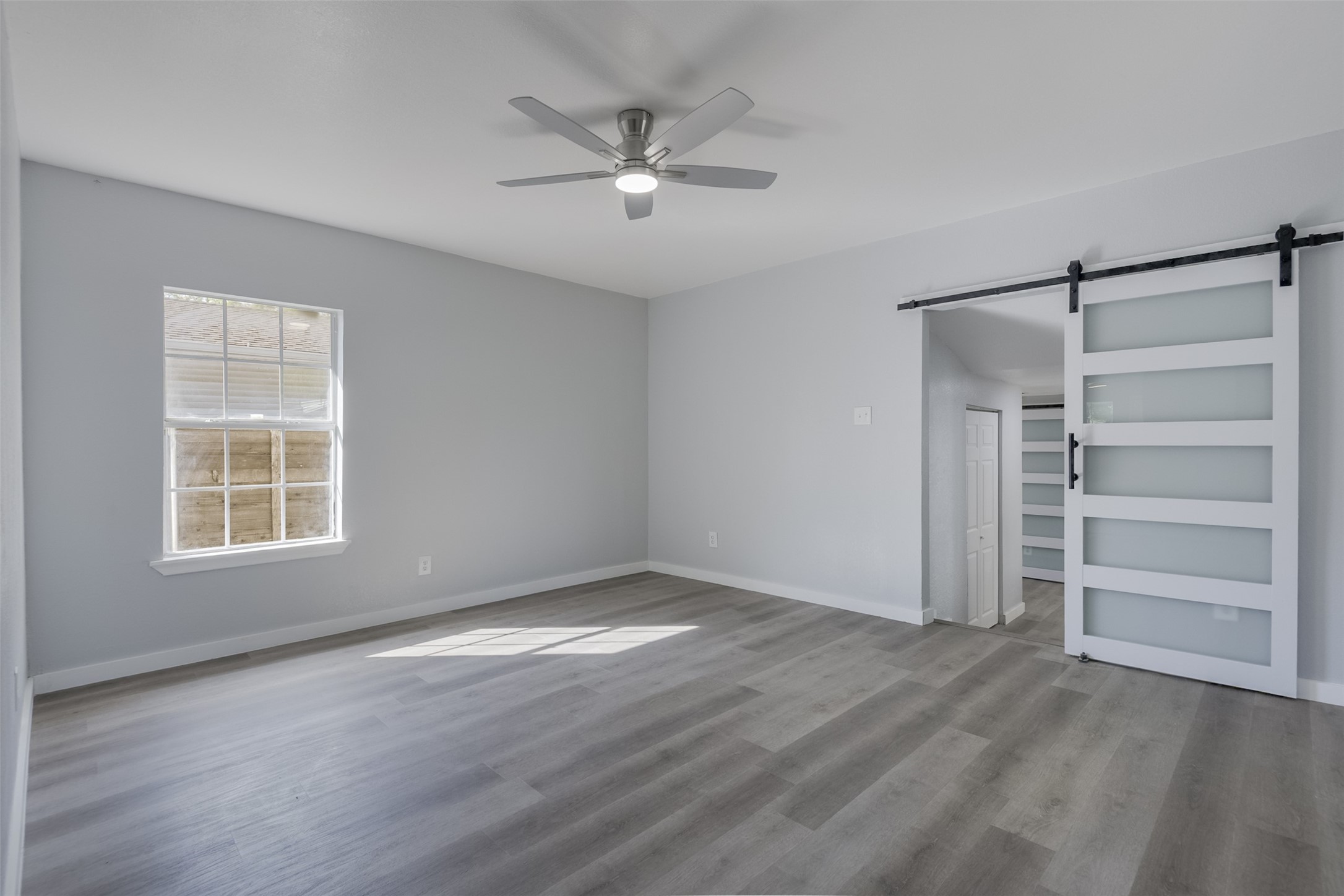 1507 N Preston Street Ennis TX 75119