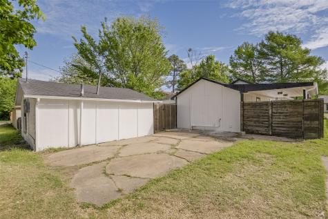 1507 N Preston Street Ennis TX 75119