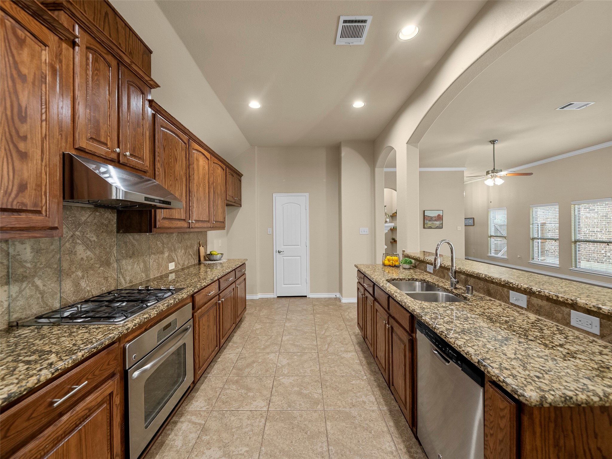 1808 Sanderlain Lane Allen TX 75002