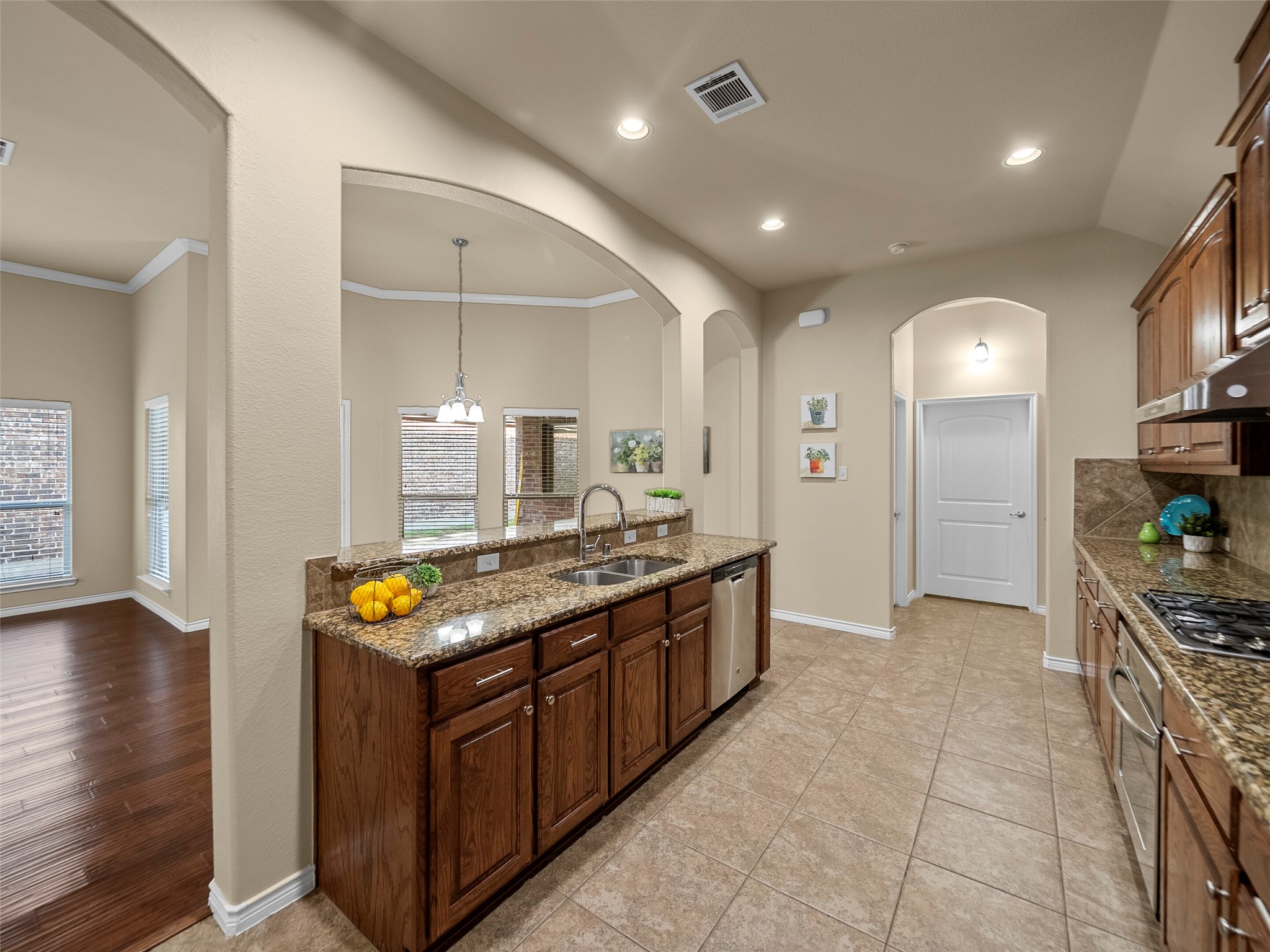 1808 Sanderlain Lane Allen TX 75002