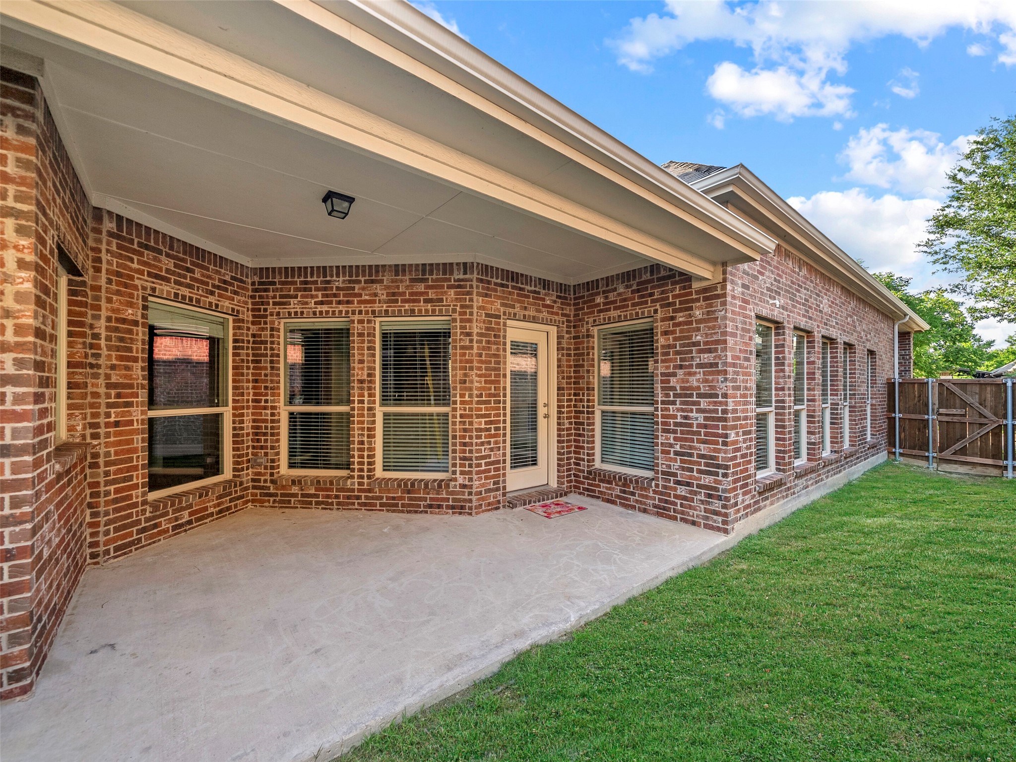 1808 Sanderlain Lane Allen TX 75002