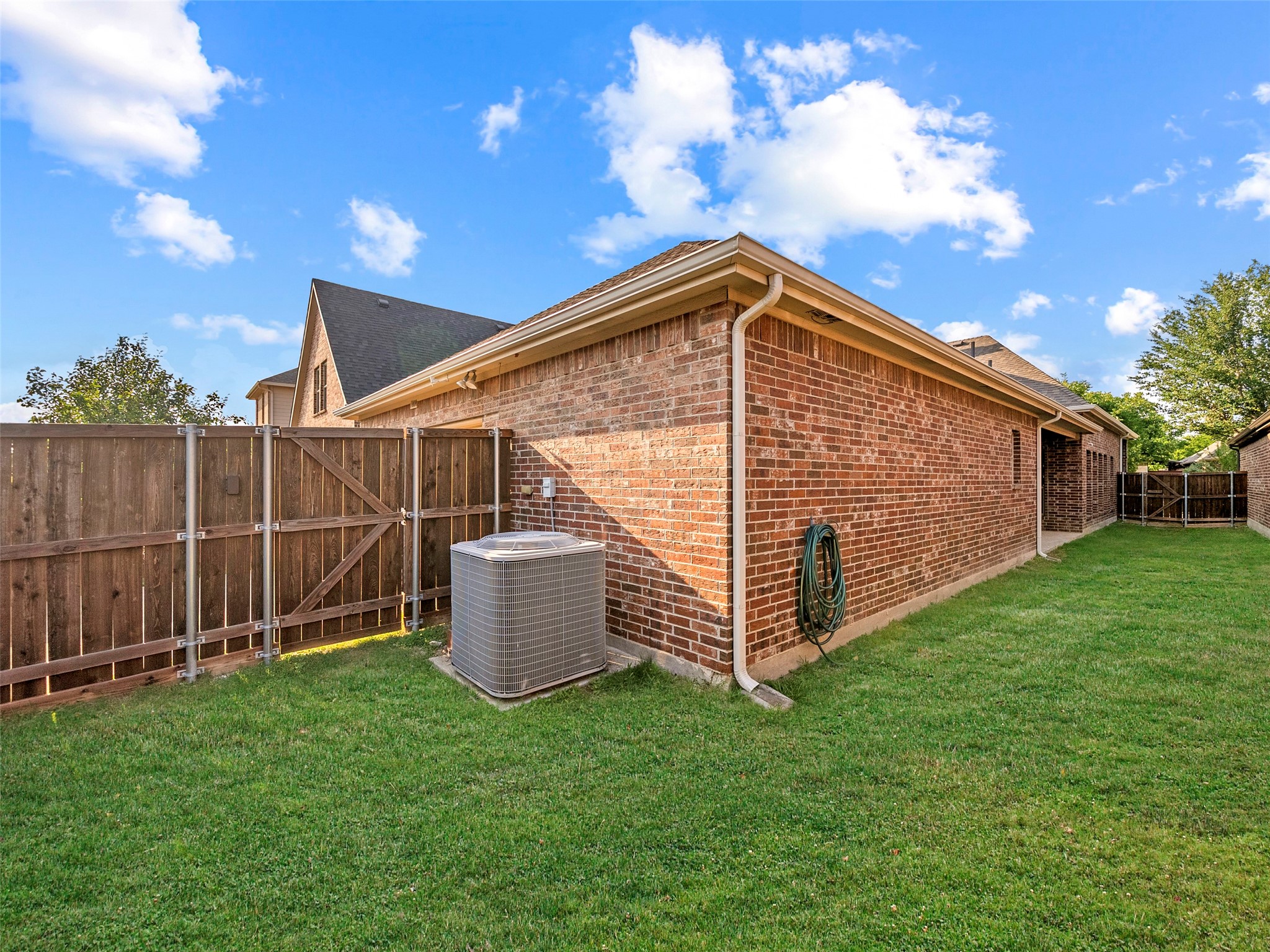 1808 Sanderlain Lane Allen TX 75002