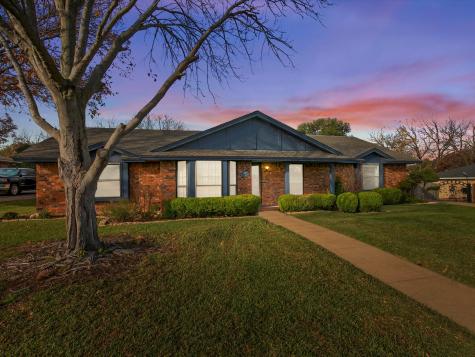 4716 Brandingshire Place Fort Worth TX 76133