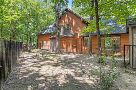 240 Palo Duro Scroggins TX 75480