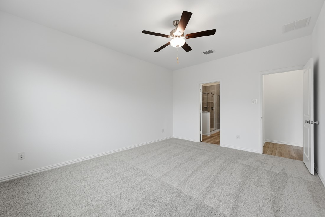 2307 Buffalo Bayou Way Crandall TX 75114
