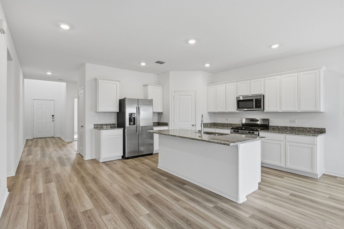 2307 Buffalo Bayou Way Crandall TX 75114
