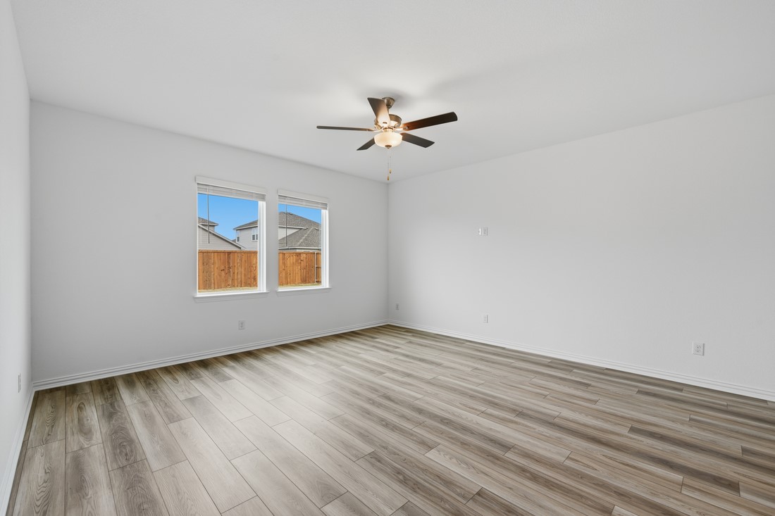 2307 Buffalo Bayou Way Crandall TX 75114