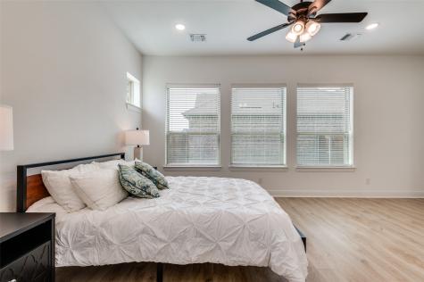 4800 Prairie Crest Lane Arlington TX 76005