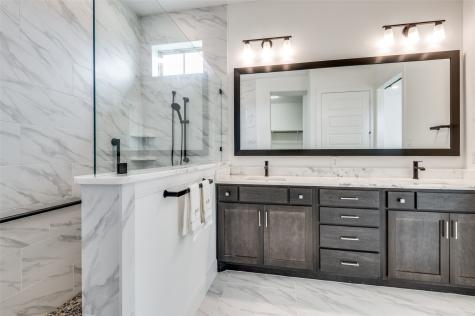 4800 Prairie Crest Lane Arlington TX 76005