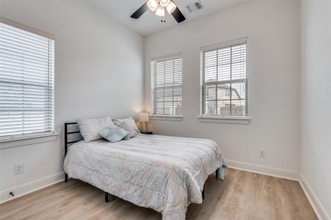 4800 Prairie Crest Lane Arlington TX 76005