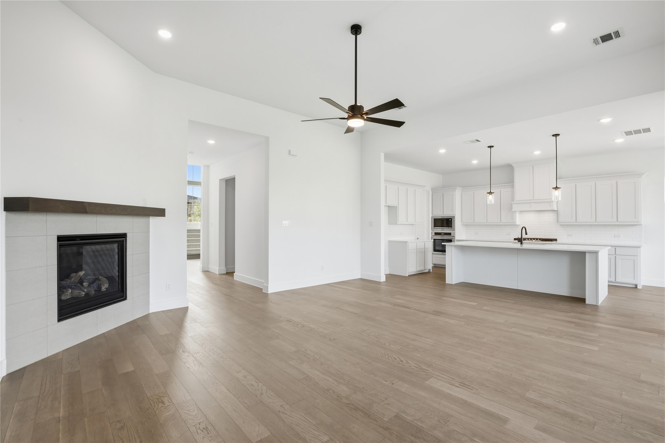 7432 Wayward Wind Way Fort Worth TX 76179