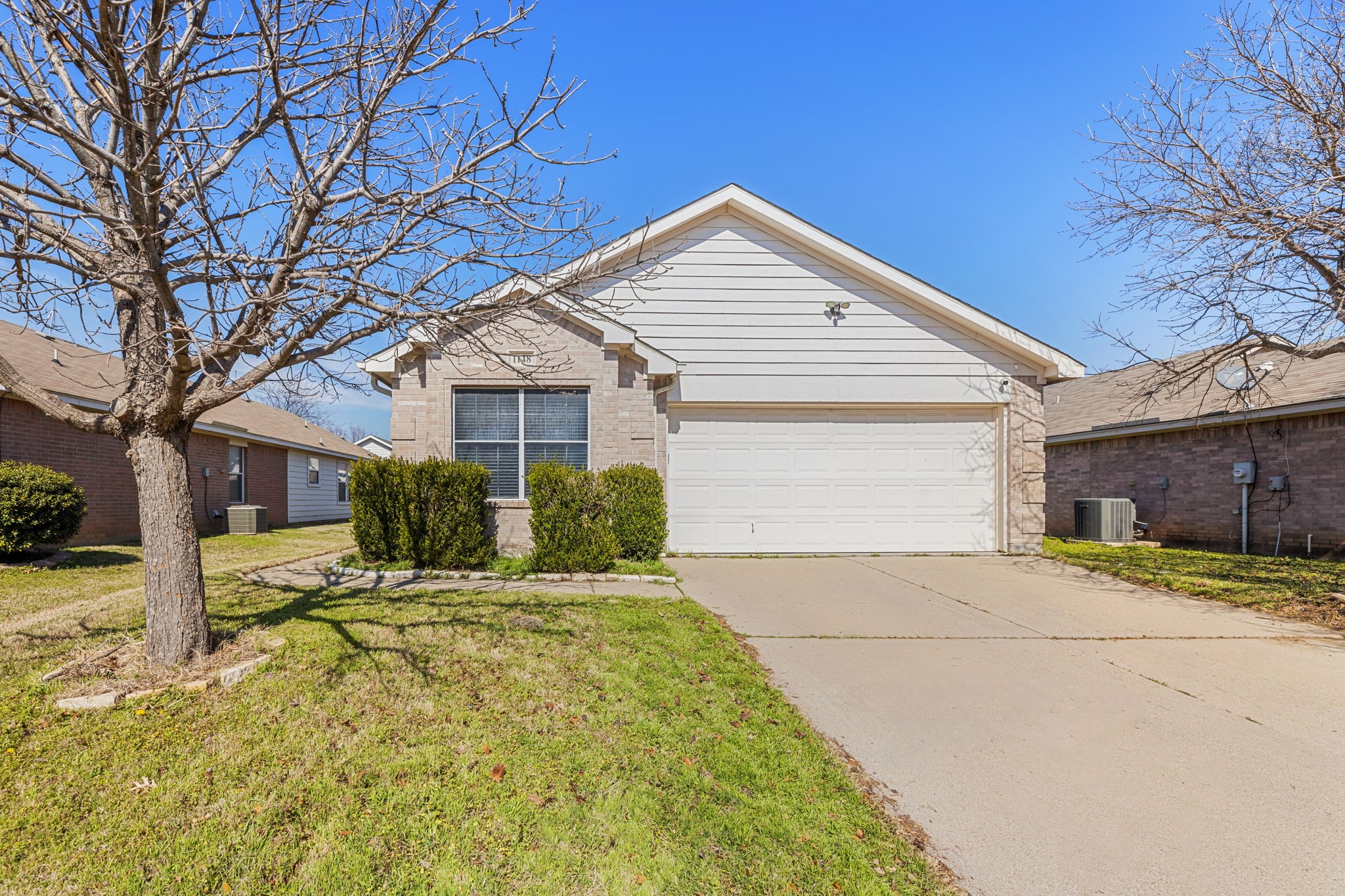 1148 Boxwood Drive Crowley TX 76036